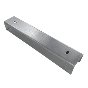 Perfil C conector suporte para murete 300x50 galvanizado